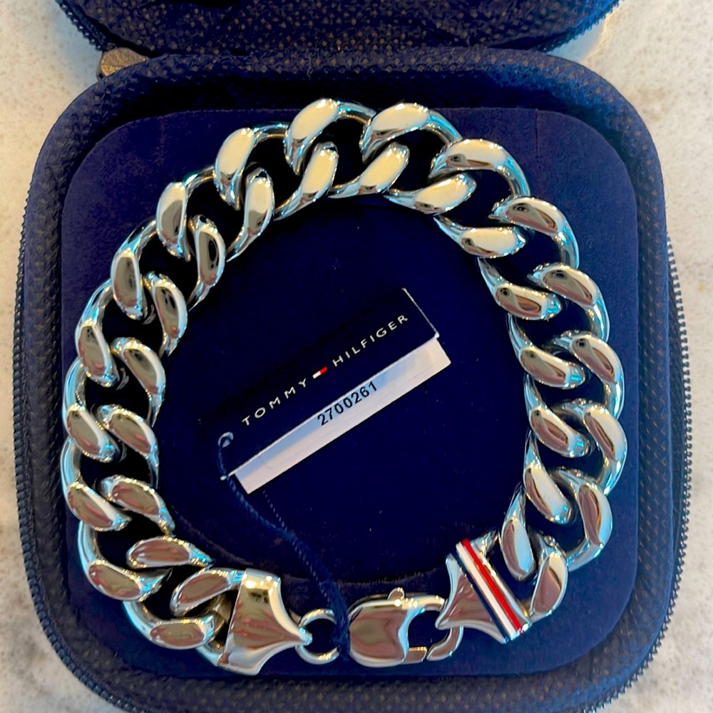 Tommy Hilfiger silver bracelet
